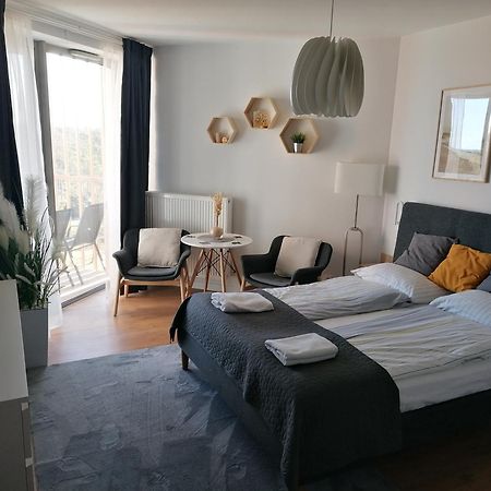 Pinea Apartament Z Widokiem Na Morze Z Basenem I Spa Przy Plazy Pobierowo Exterior photo