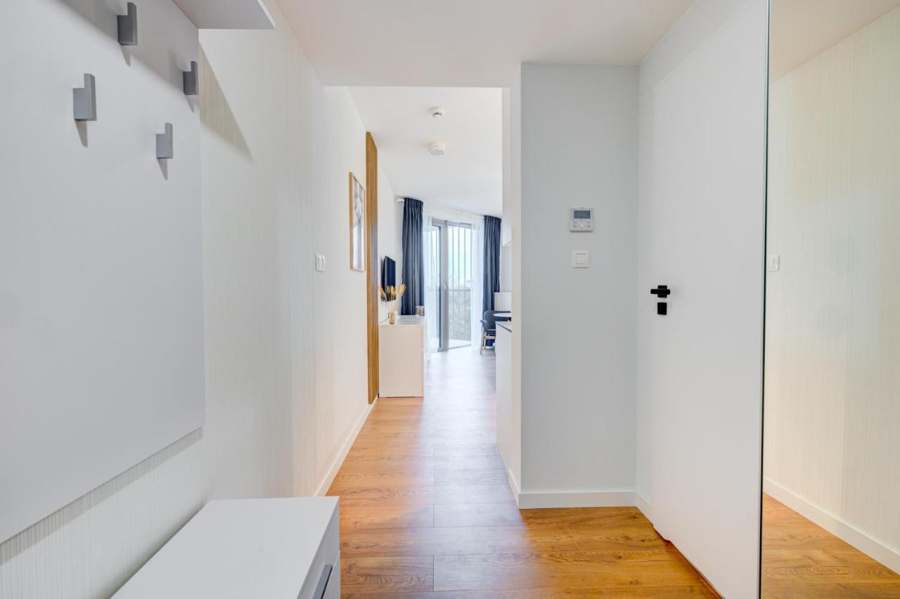 Pinea Apartament Z Widokiem Na Morze Z Basenem I Spa Przy Plazy Pobierowo Exterior photo